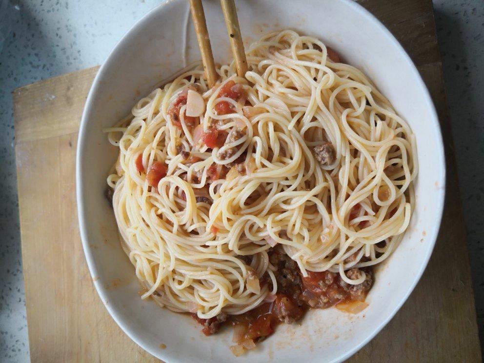 【番茄肉酱意面】