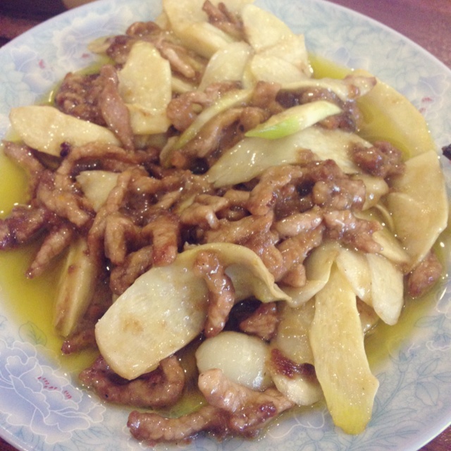 高笋炒肉丝