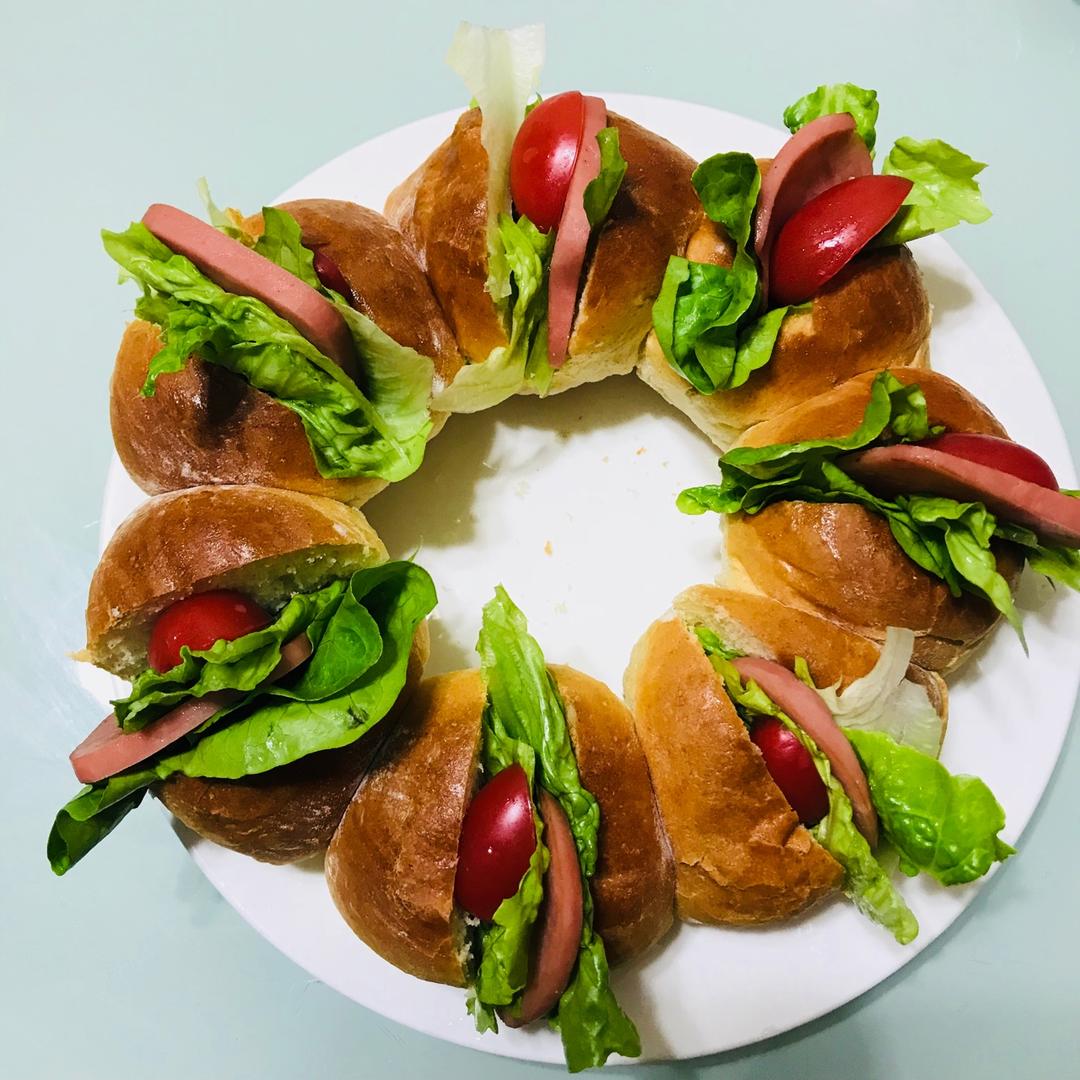花环汉堡面包~预热圣诞节