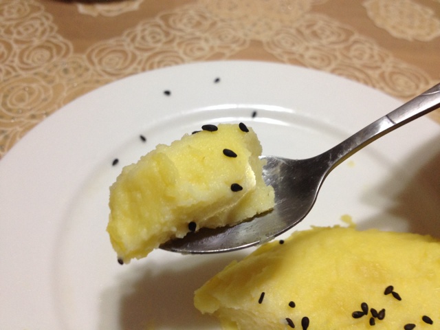 懒人食|1分钟微波炉柠檬酸奶小蛋糕（无油低脂版）