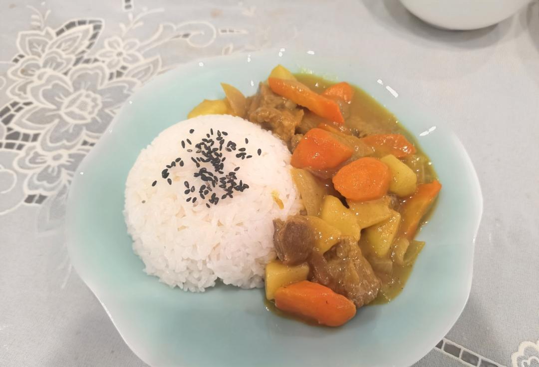 猪肉咖喱饭(超简单)