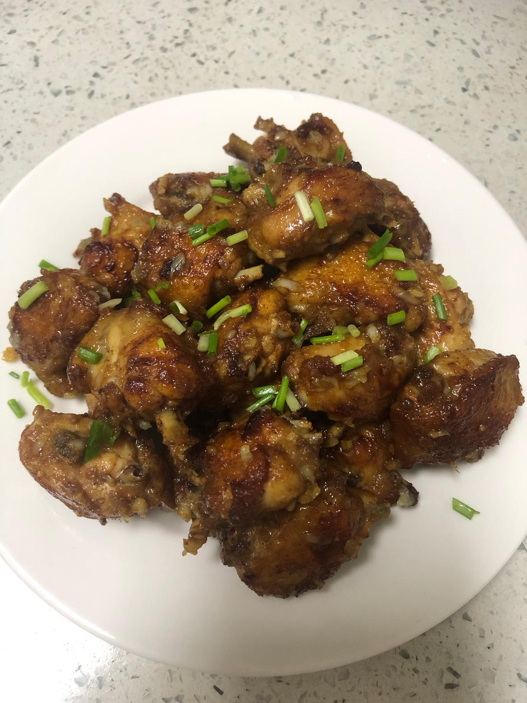蒜香鸡翅｜孩子们的最爱