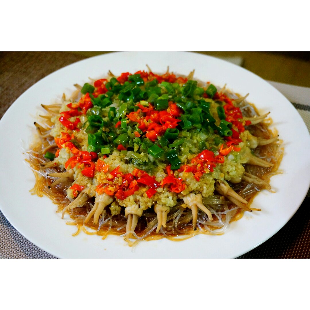 蒜蓉剁椒蛏子蒸粉丝