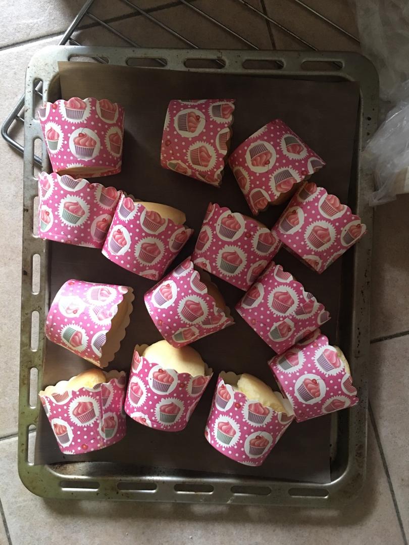 纸杯蛋糕 🧁酸奶小蛋糕   ——附视频