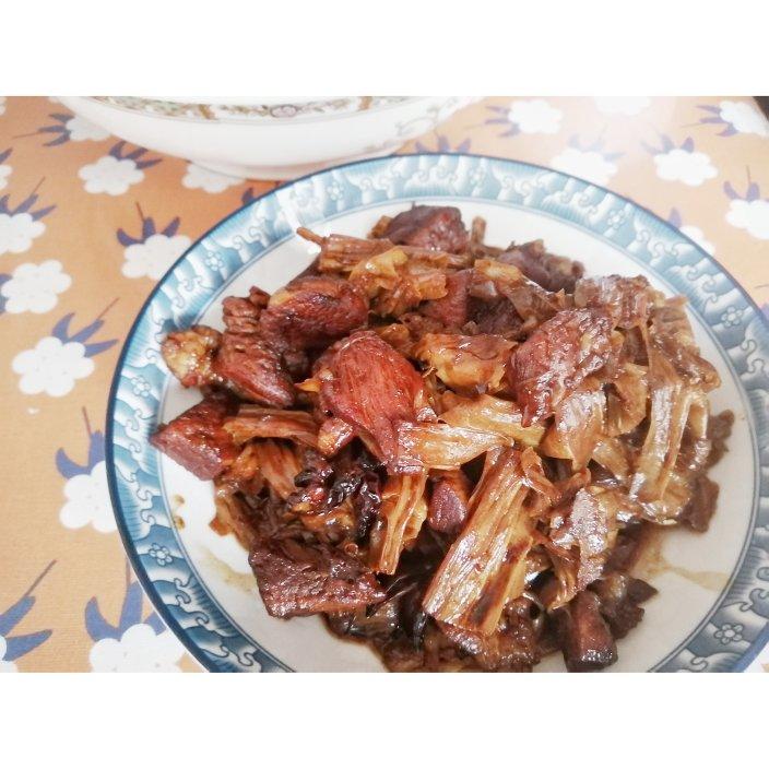 不焯水不放油的家常红烧肉
