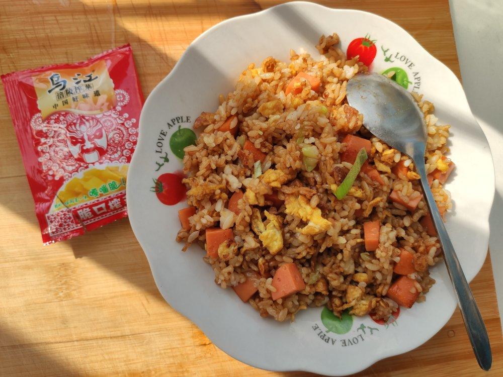 小时候的酱油炒饭