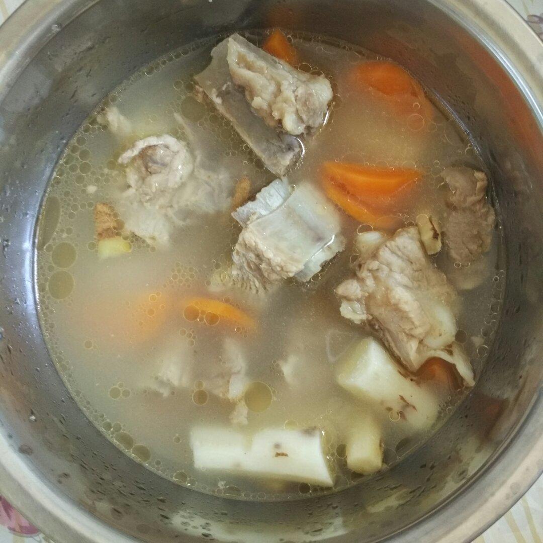 排骨炖山药