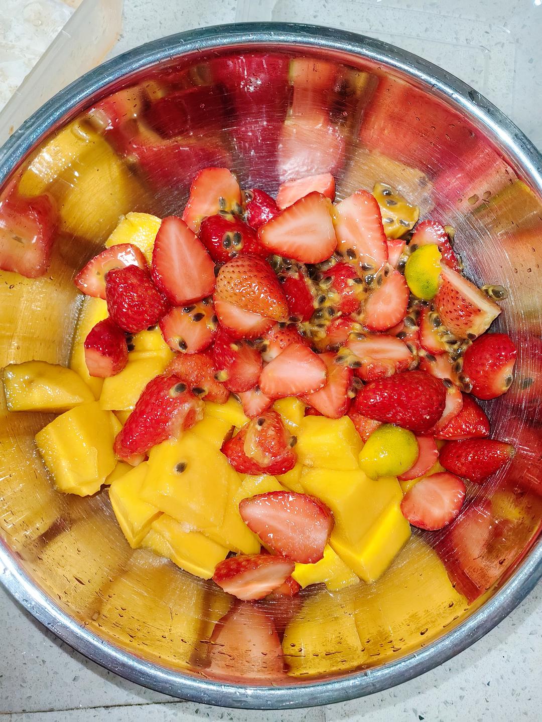 敲黑板！超好吃的水果捞