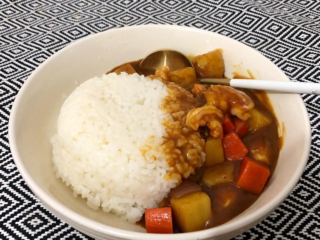 咖喱虾仁饭