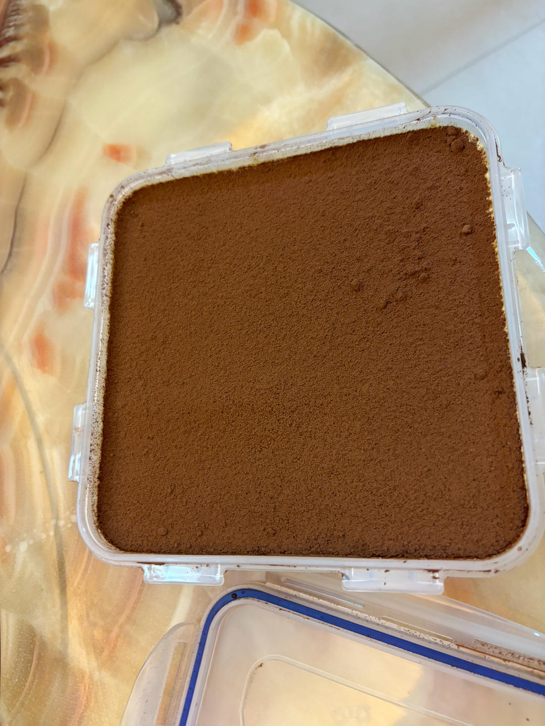 在欧洲学会的经典版提拉米苏