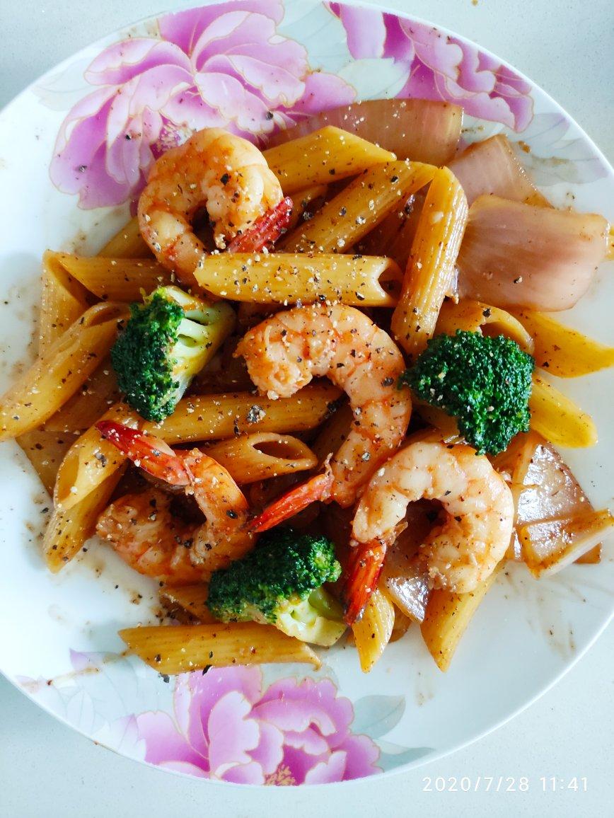 减脂|美味又低脂的虾油虾仁意大利面