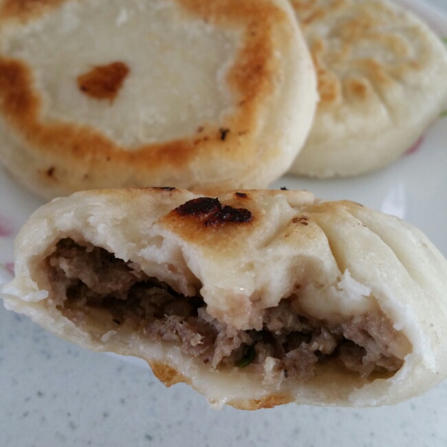 洋葱牛肉馅饼