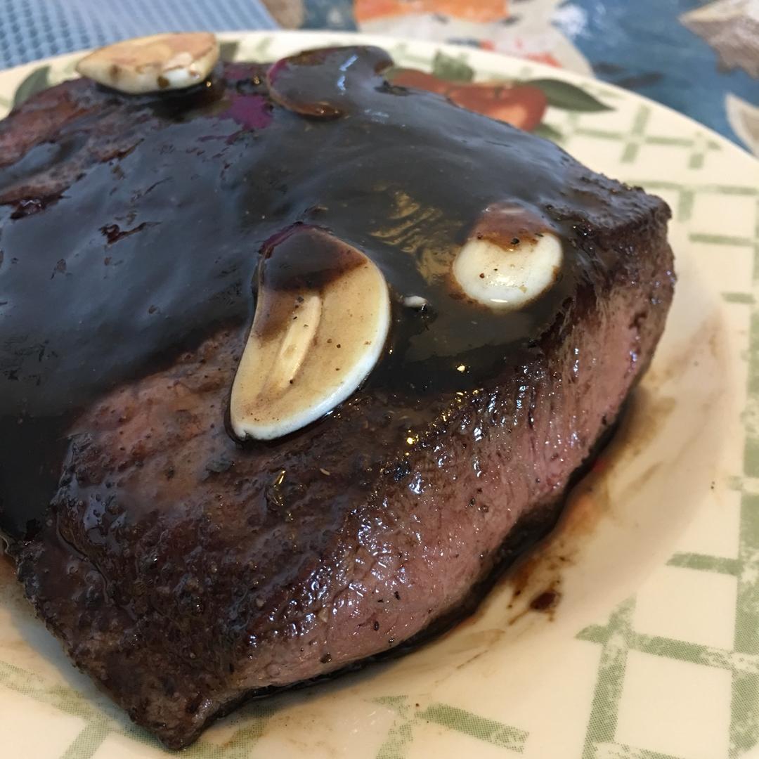 不会出错的牛排！附酱汁做法～