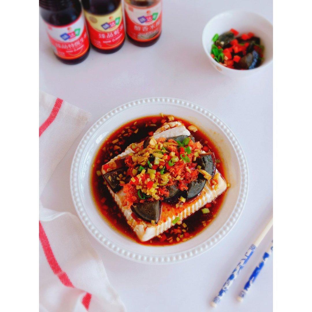 肉松皮蛋拌豆腐