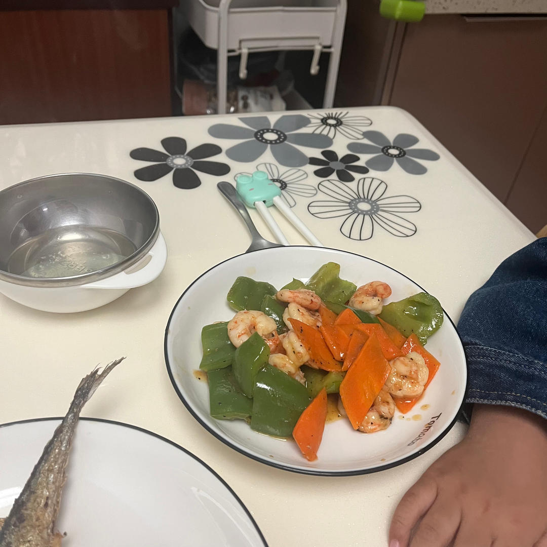 炒虾仁（宴客必备拿手菜）