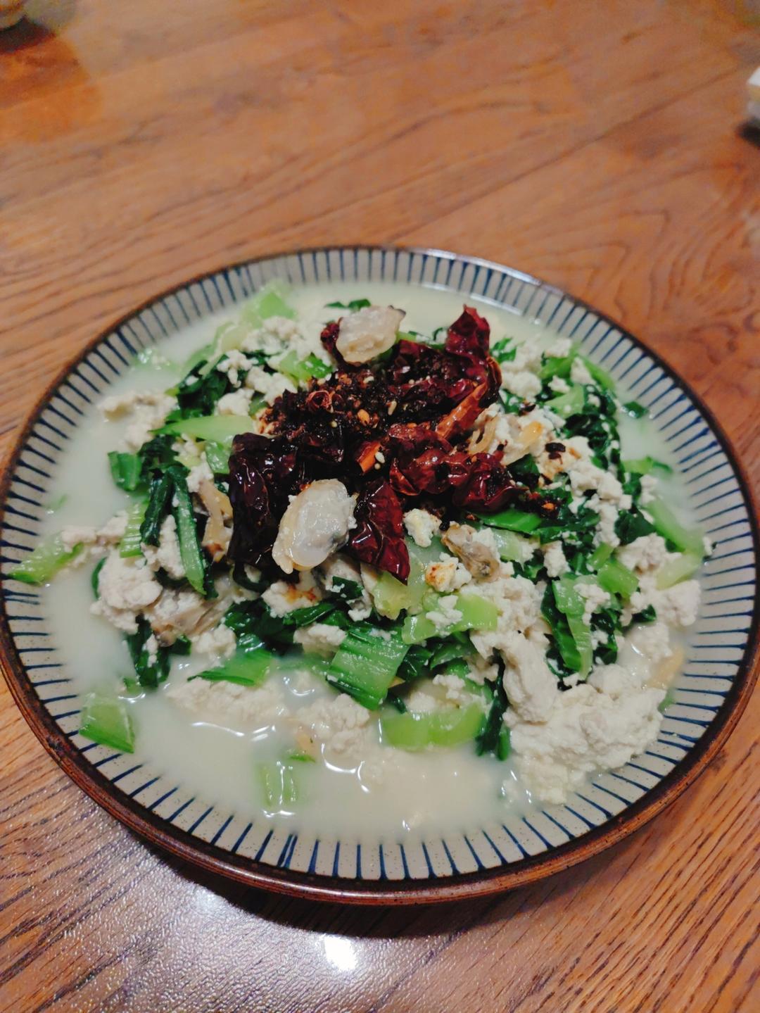 茼蒿小豆腐一五分钟美食