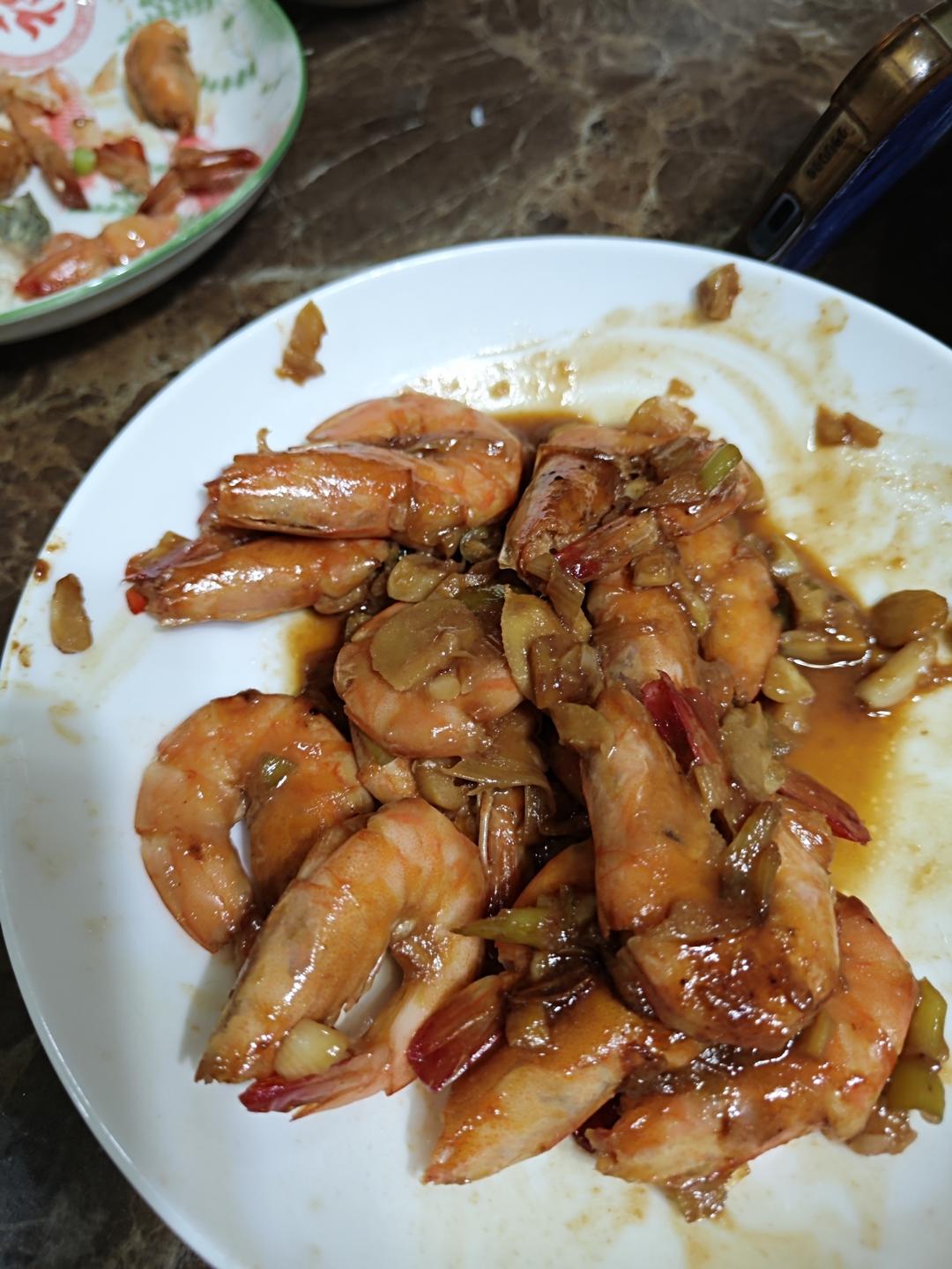 家庭版油焖大虾