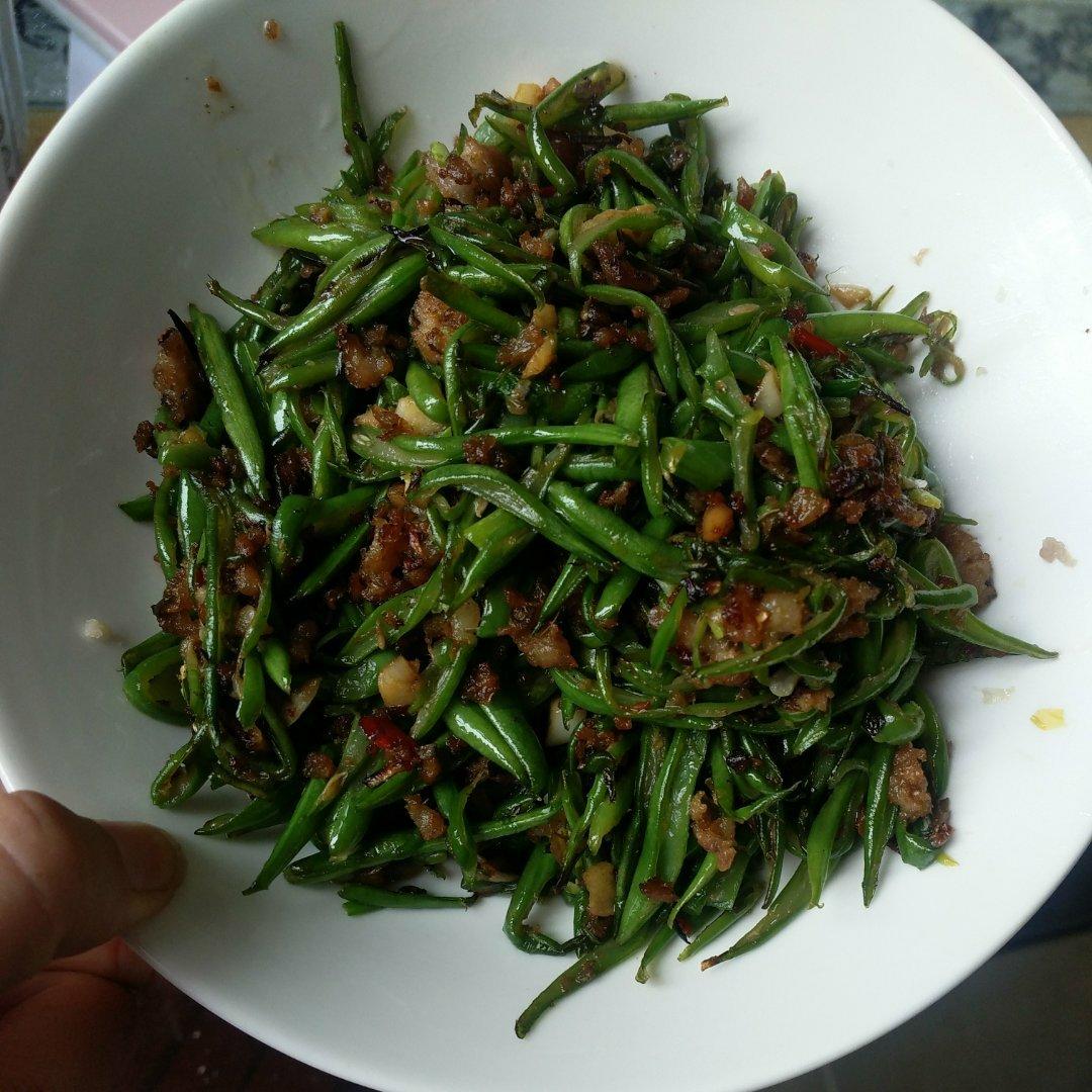 不要再做干煸啦 四季豆丝炒肉试试看