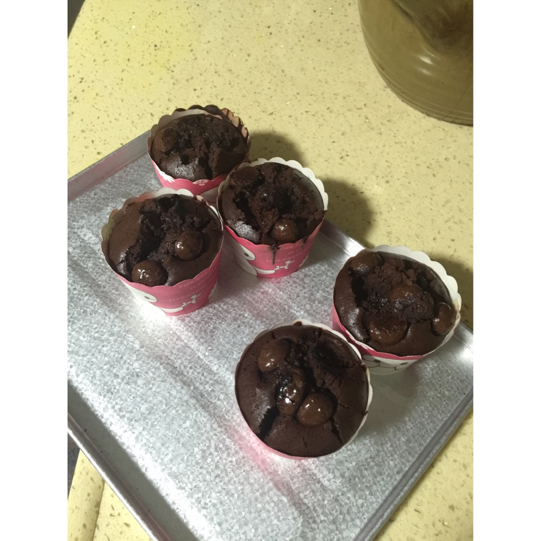 超简单的星巴克巧克力麦芬~~更新啦~无需打发