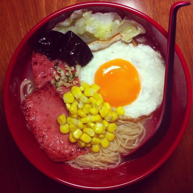 港式餐蛋面