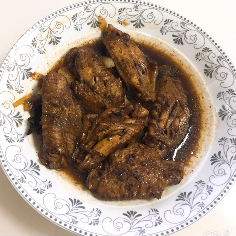 炖鸡翅