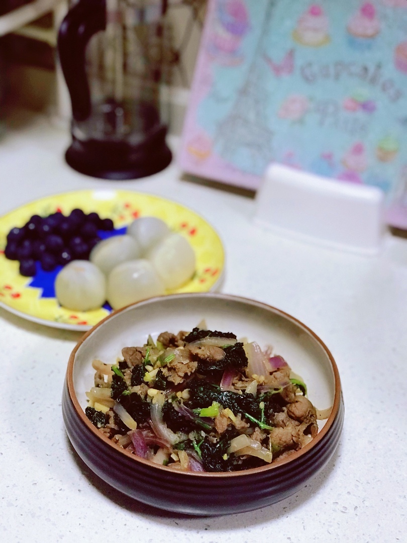 【健康三餐】蘑菇牛肉炒羽衣甘蓝