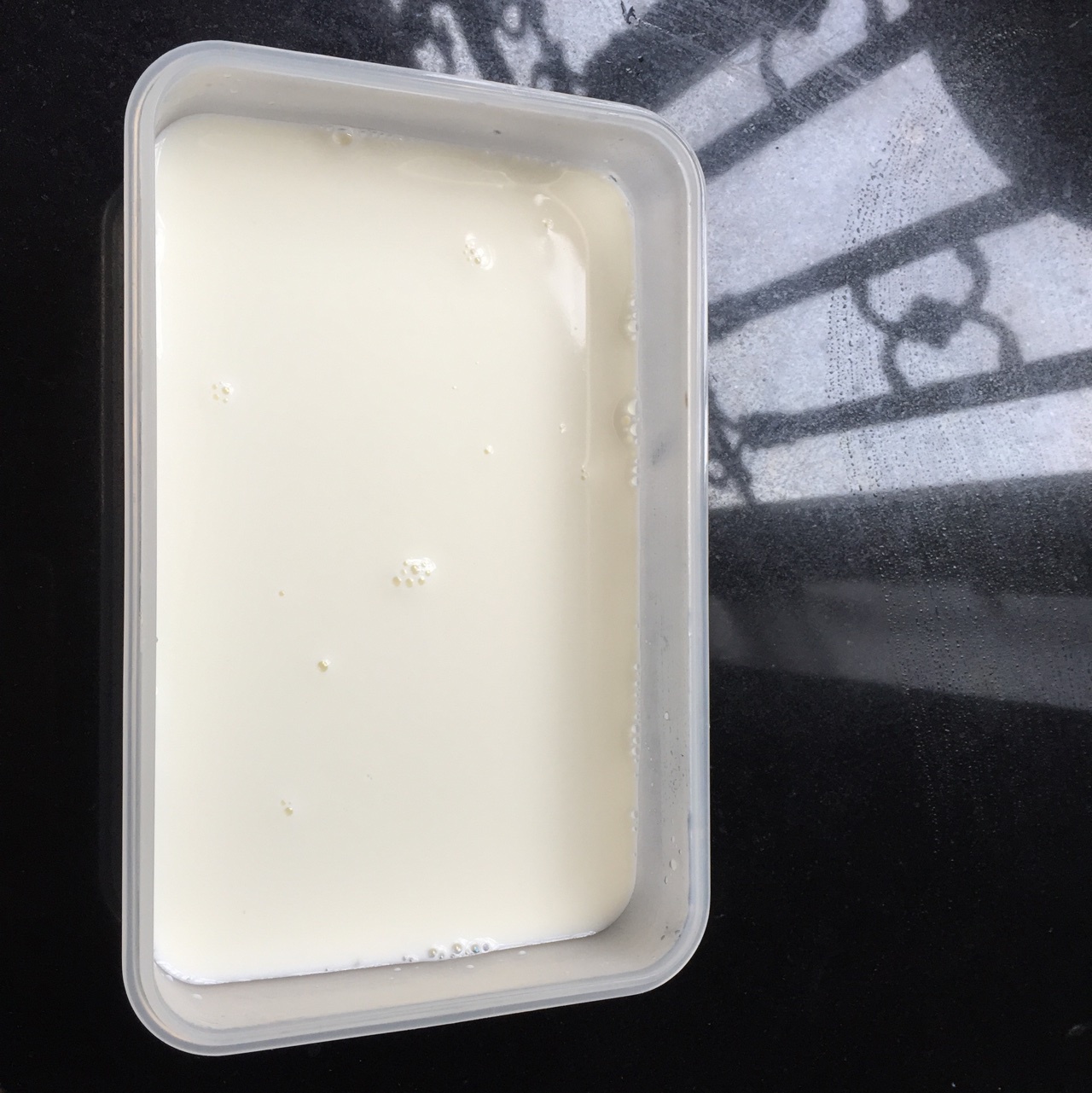 椰丝牛奶小方糕