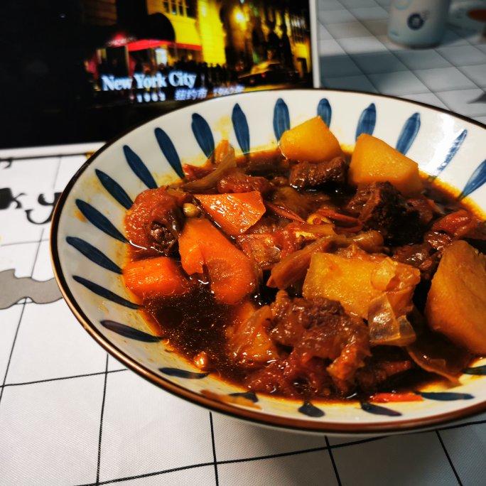 番茄土豆炖牛腩