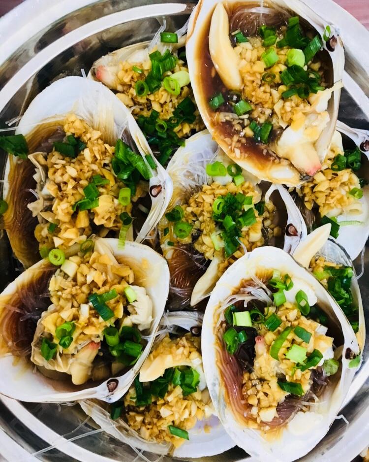 手机用户1480_b8us做的蒜蓉粉丝蒸贵妃螺～海鲜类食谱