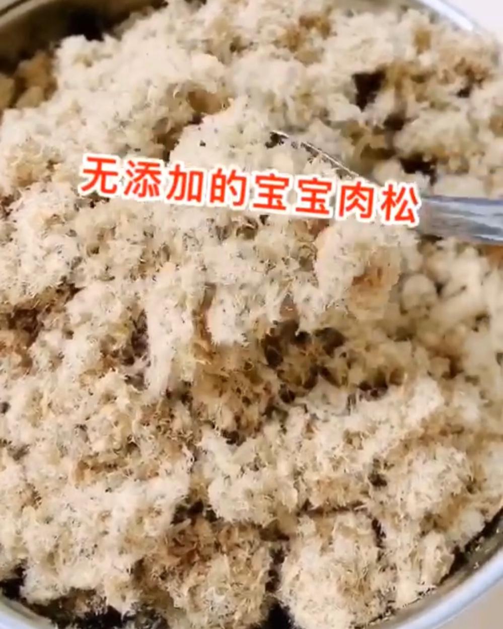 起床了小猫咪