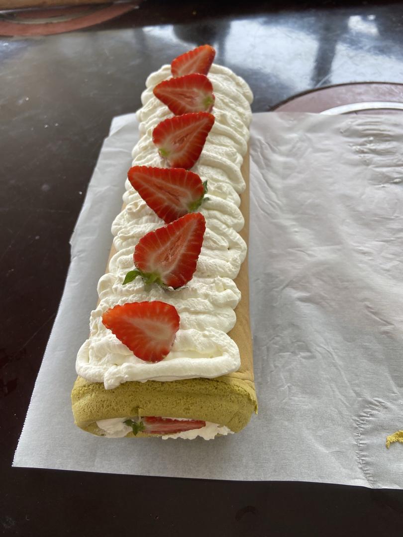 【视频食谱】原味基础蛋糕卷