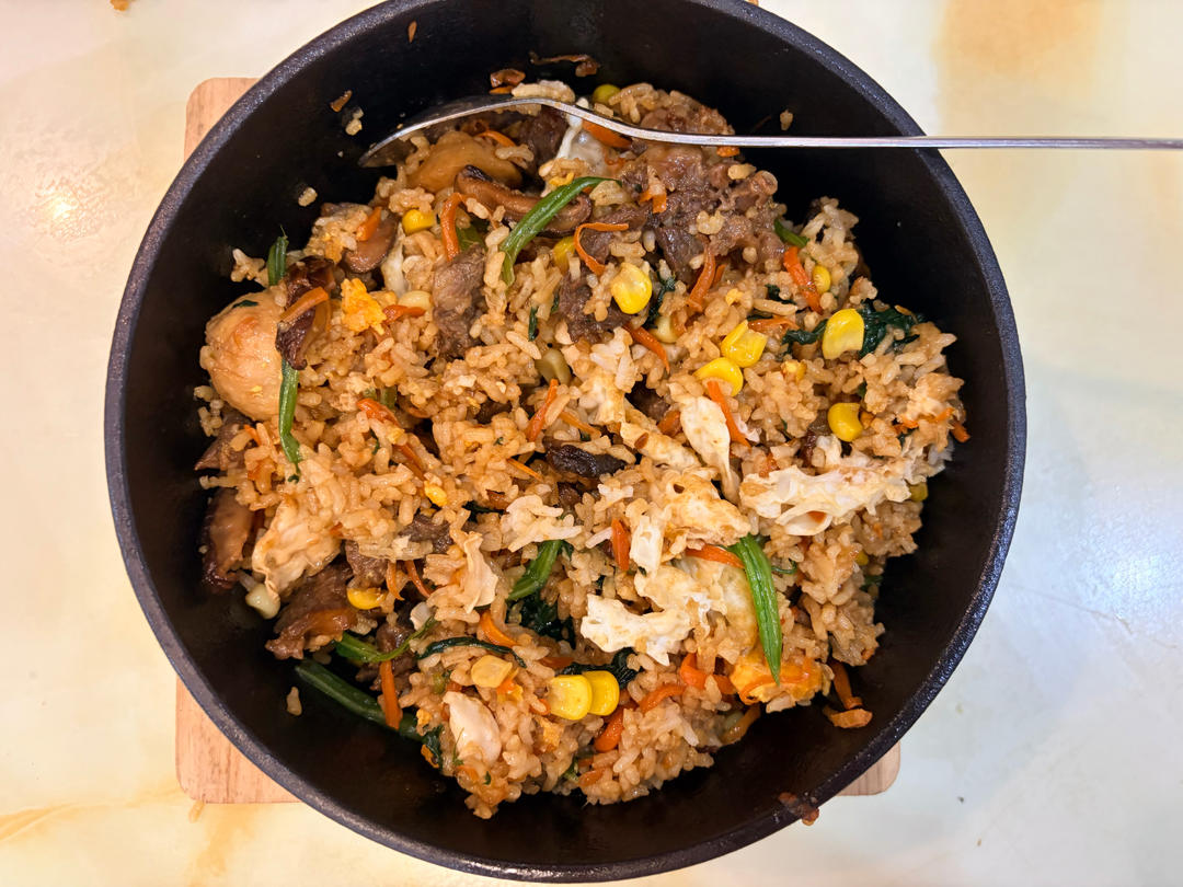 韩式牛肉窝蛋石锅拌饭（无海苔碎版本）
