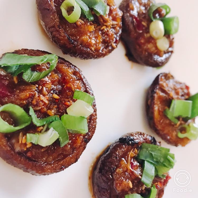 蒜蓉孜然烤香菇