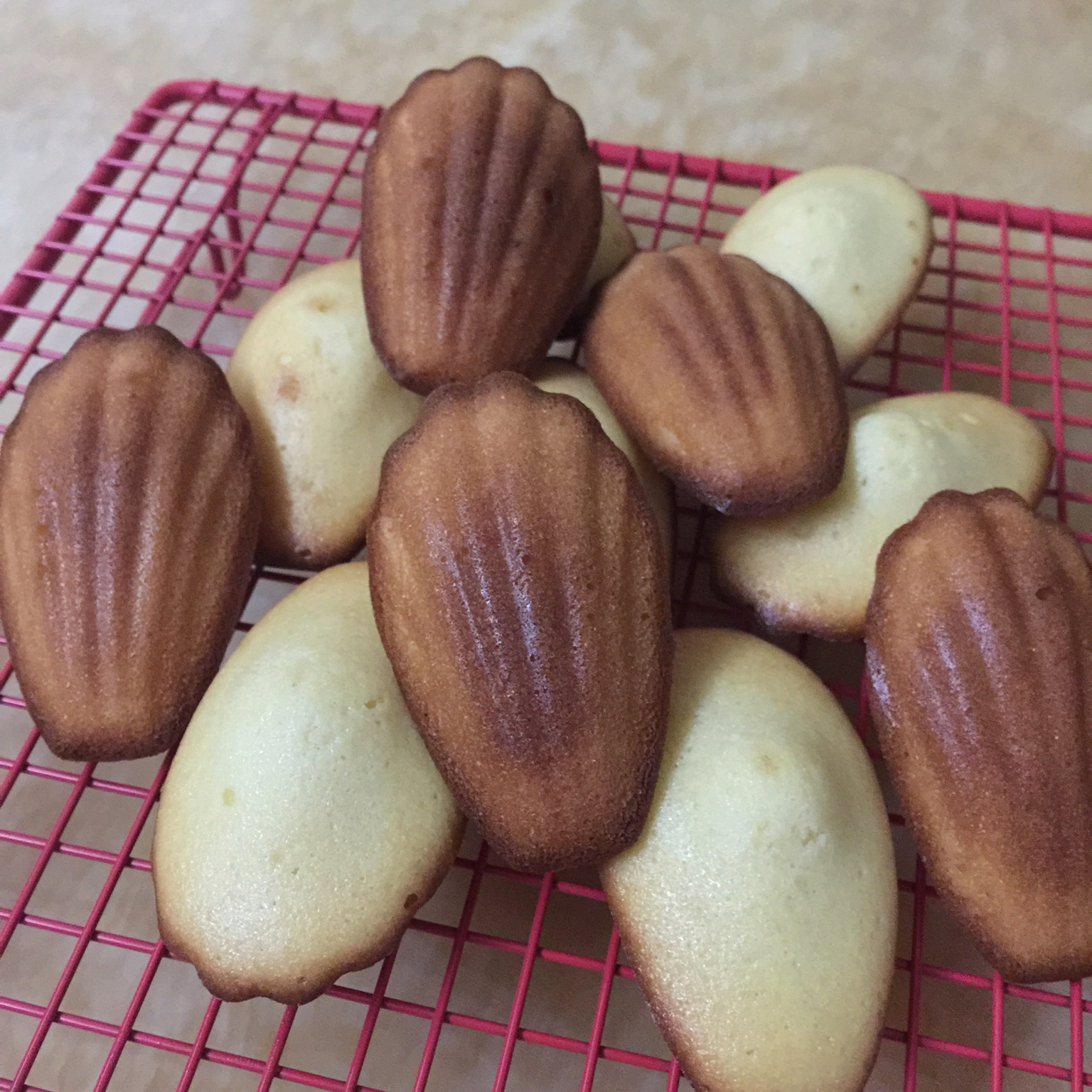 简单美味快手小点心——枫糖玛德琳