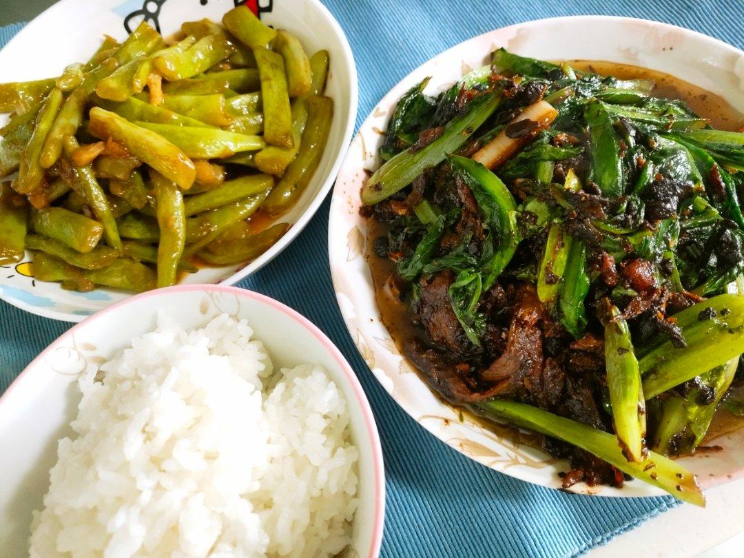 豆豉鲮鱼油麦菜