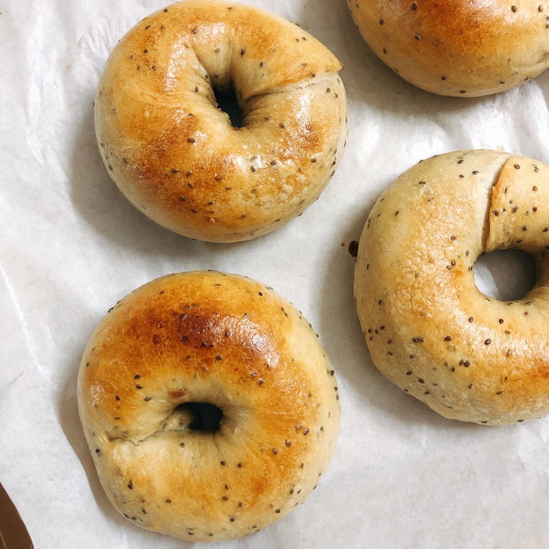 『咖啡奇亚籽贝果』