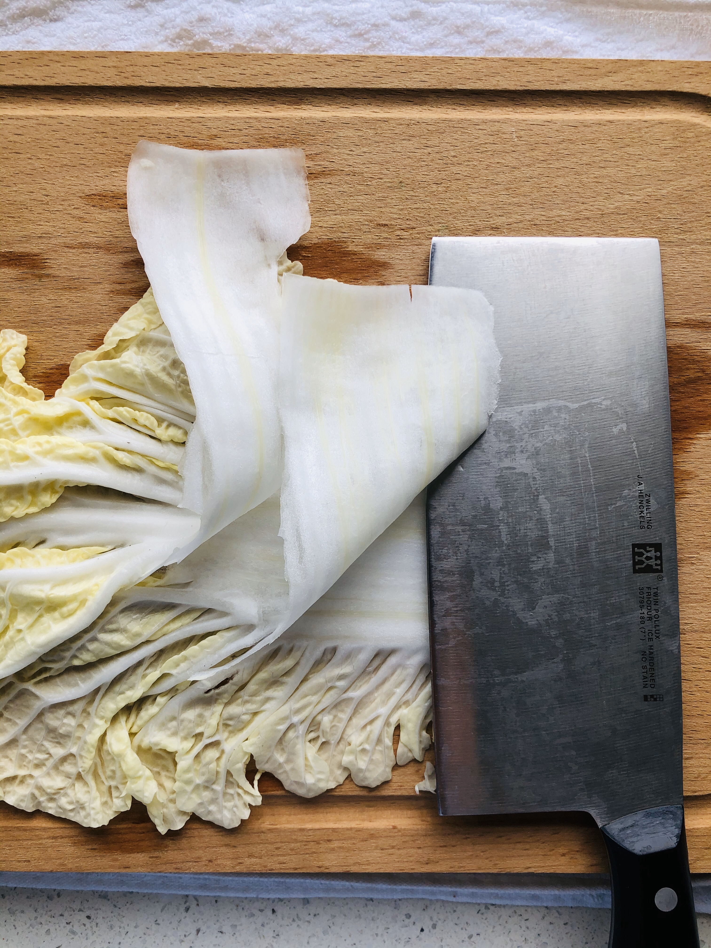 白菜拌海蜇皮的做法 步骤2