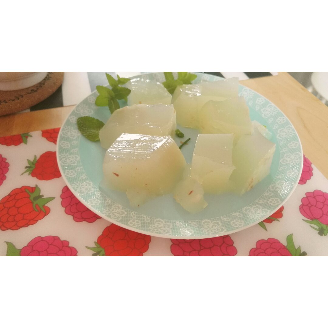 鸡爪版皮冻（为了小笼包你们懂的）