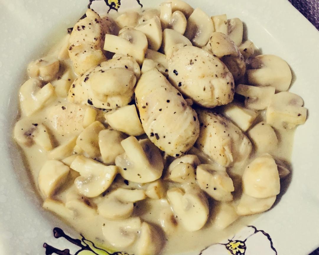 奶香口蘑（蘑菇）鸡胸肉的做法