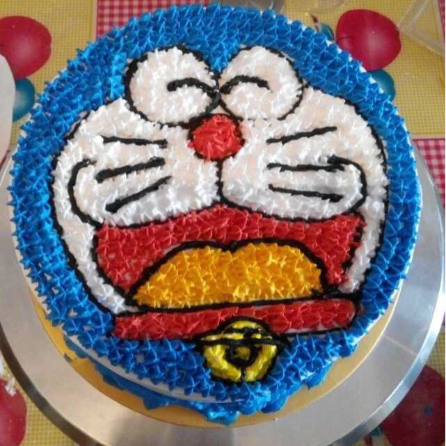 哆啦A梦裱花蛋糕