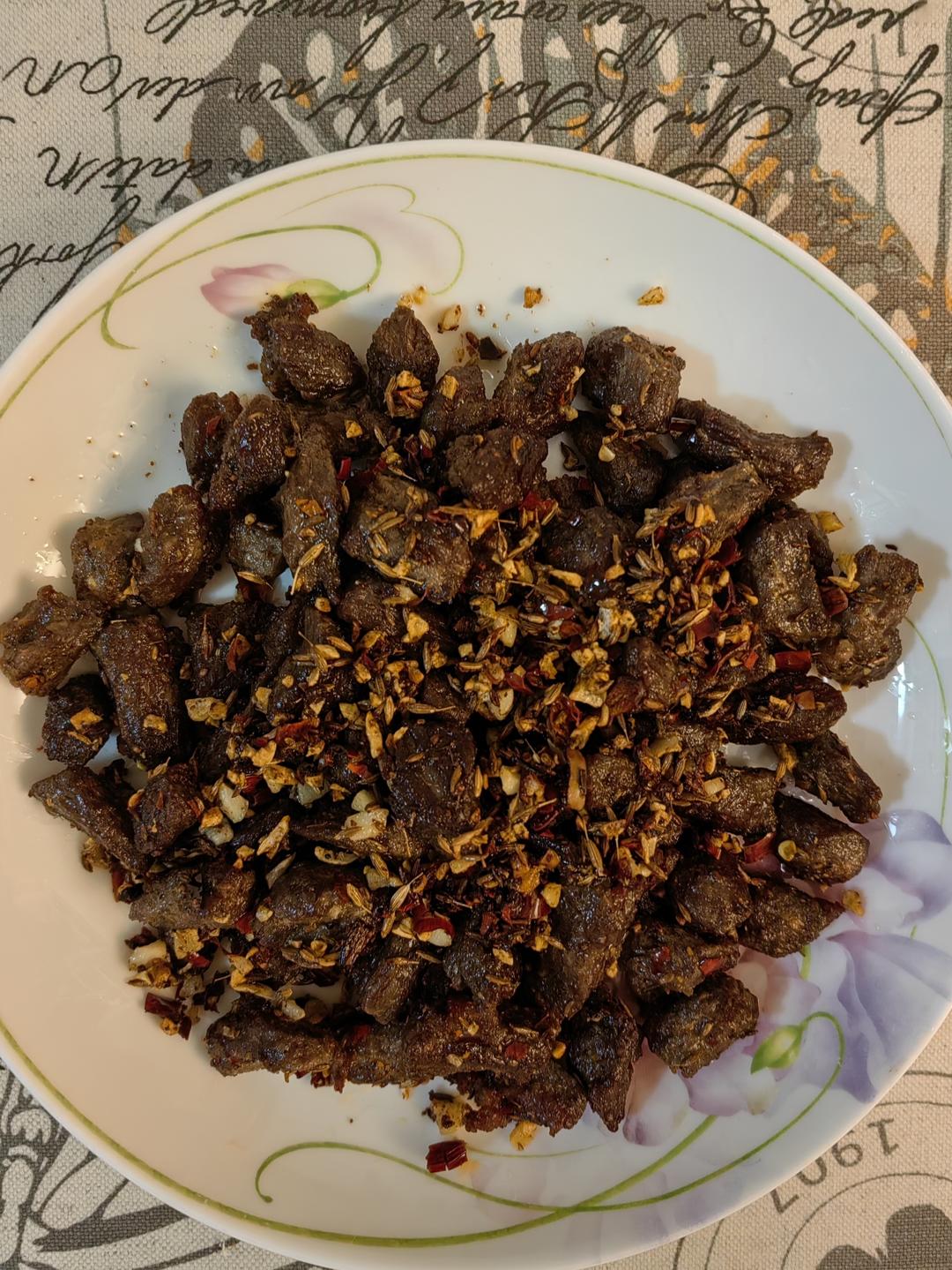 我做的蒜香孜然牛肉粒完爆烧烤店！！