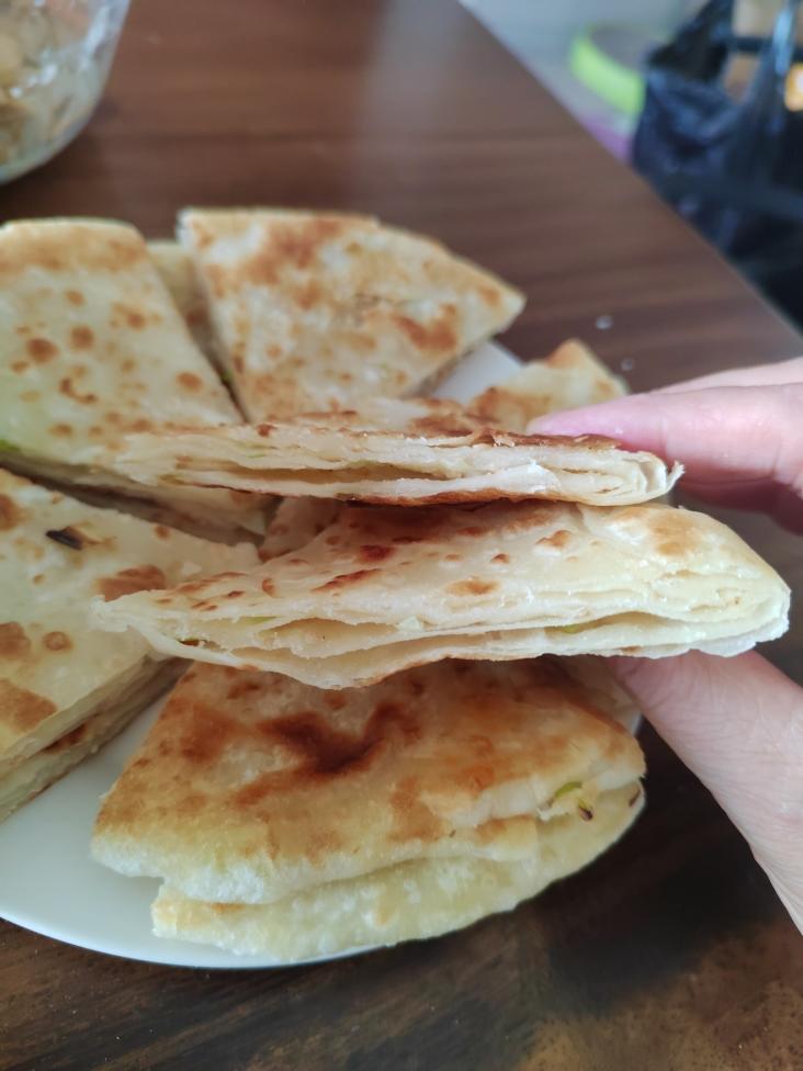 香酥芝麻葱油饼 外酥里软层次多 附细节视频详解