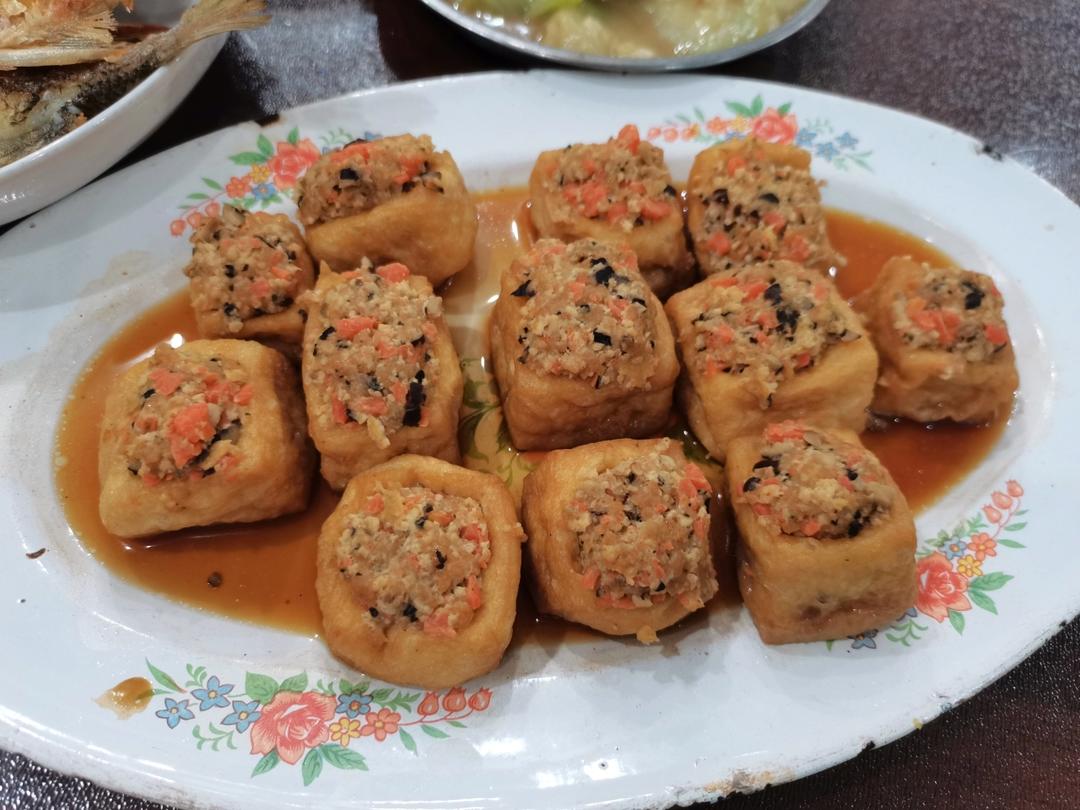 油豆泡塞肉