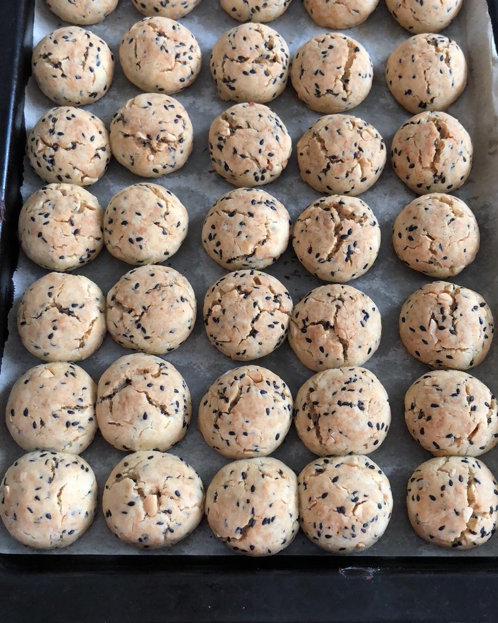 花生芝麻椰蓉酥