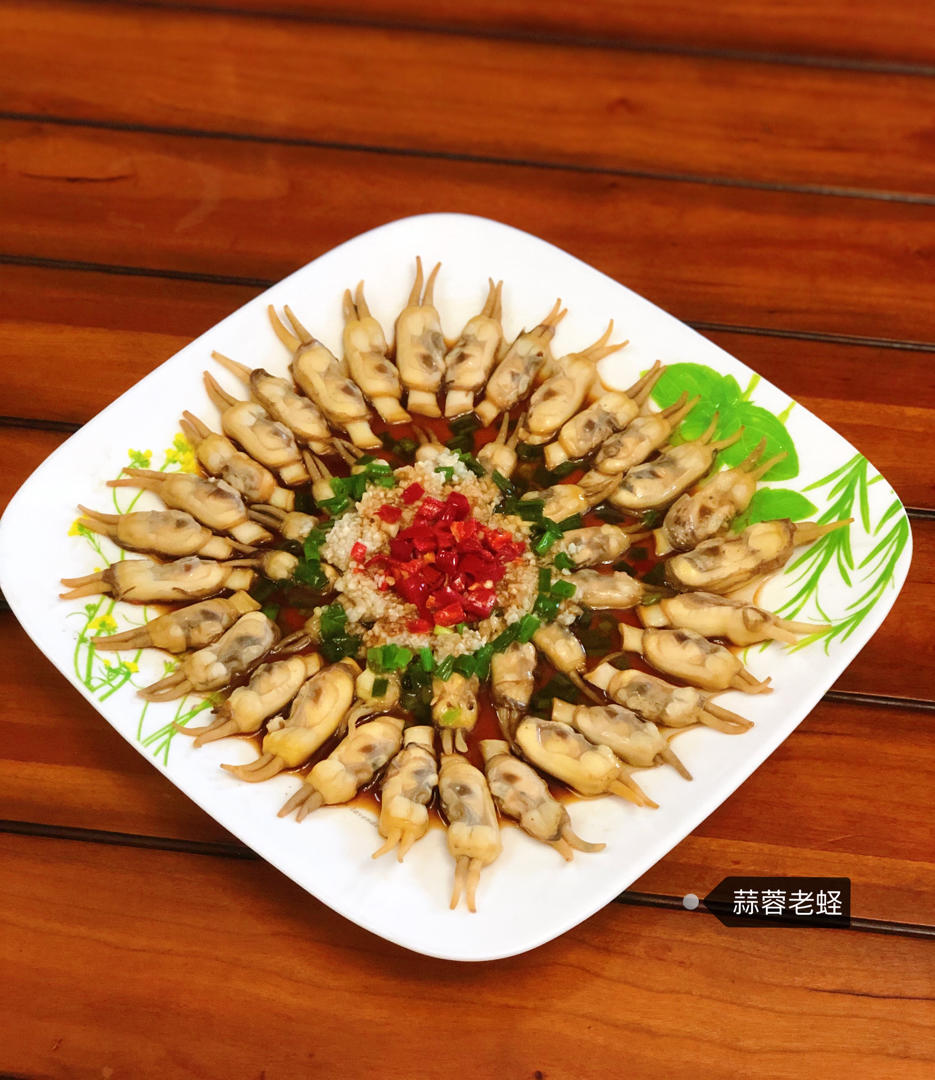 葱香蒜蓉双椒蛏子