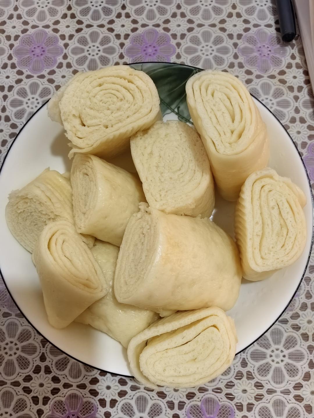 松软又好吃的千层卷 附细节视频详解