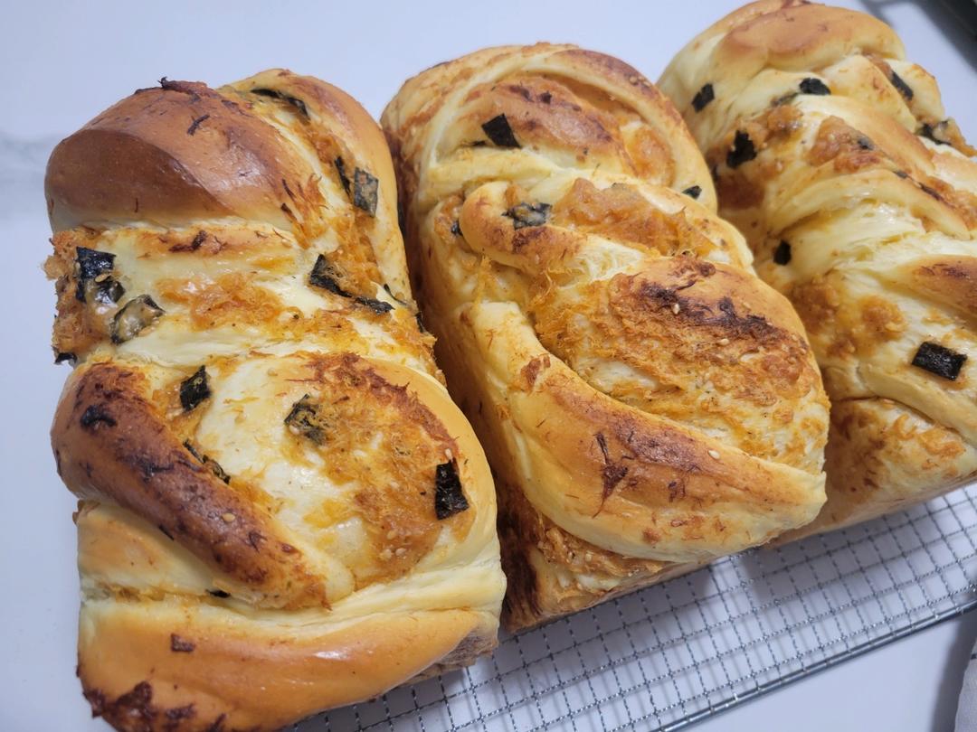 香葱肉松手撕吐司