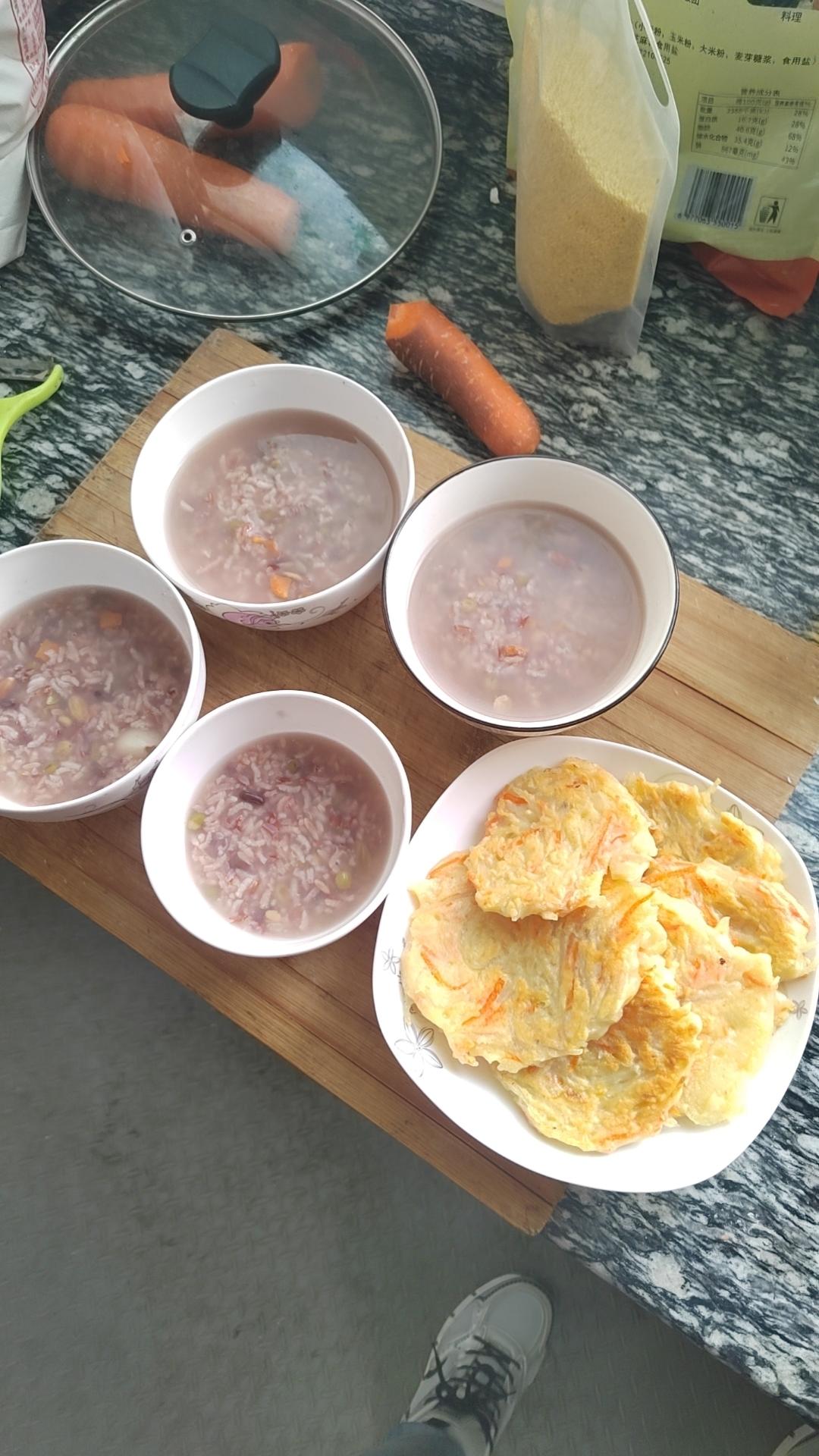 土豆饼(土豆胡萝卜丝饼)