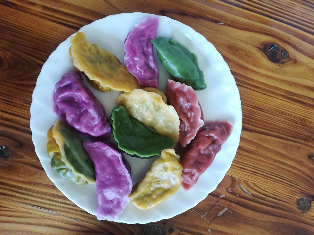 彩色饺子