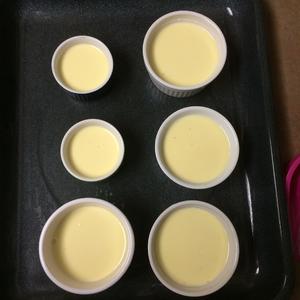 法式焦糖炖蛋 Crème Brûlée的做法 步骤6